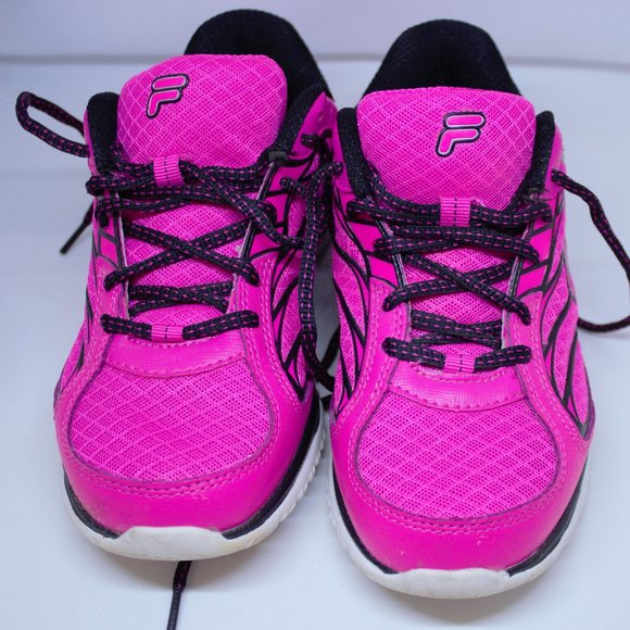 fila hot pink sneakers